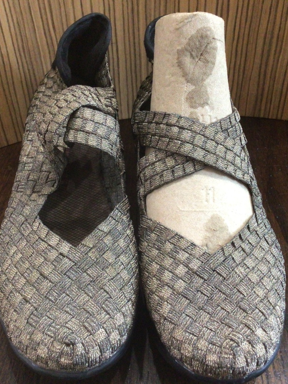 Bernie Mev metalic silver and gold woven shoes. Size 6